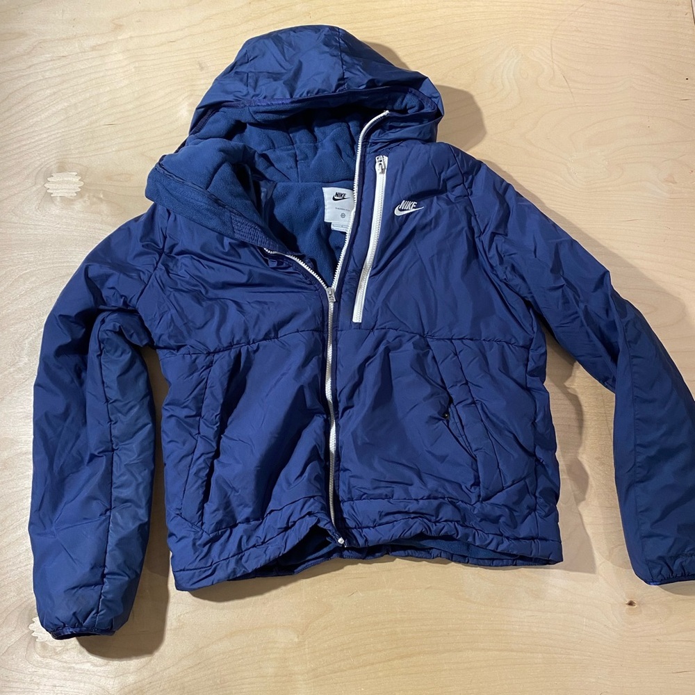 Nike  Navy Puffer Jacket Large (ET)